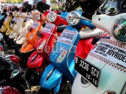 Bensin Mahal, Penjualan Vespa Tetap Tinggi