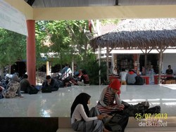 Ngabuburit Seru di Surabaya, Berburu Buku di Kampoeng Ilmu