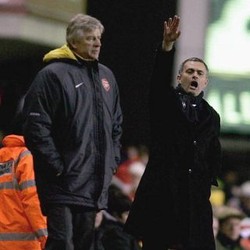 Mourinho: Saya Respek pada Wenger