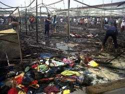 250 Lapak Pasar Senggol Pekanbaru Terbakar, Kerugian Ditaksir Rp 1 M