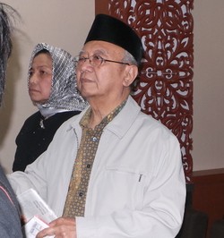 Gus Sholah: Jokowi dan Rhoma Irama Sebaiknya Wapres Saja