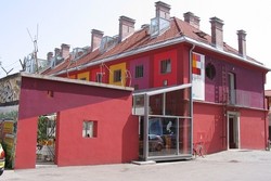 6 Hotel Penjara Paling Unik di Dunia