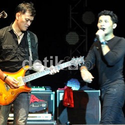 Andra And The Backbone Lebih Minimalis Lewat Album Victory