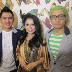 Rossa Gandeng Duo AmPm Ngamen dari Mall ke Mall