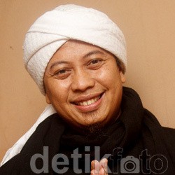 Opick: Aku Dulu Nggak Bandel, Tapi Seram