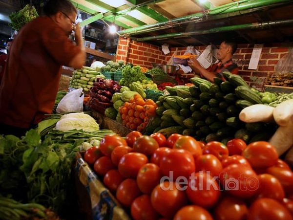Jelang Lebaran, Harga Sayur Masih Tinggi