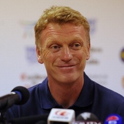 Moyes Bantah Musuhi Mourinho