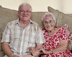 Resep Awet Muda Nenek 100 Tahun: Punya Suami Lebih Muda 33 Tahun 