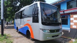 Tak Mau Kalah dengan Kopaja AC, Metro Mini Luncurkan Bus AC