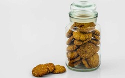 Agar Tetap Renyah Simpan Kue Kering Dalam Freezer