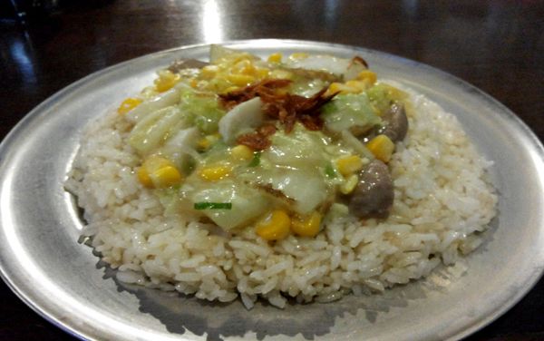 Wuah Nikmatnya Menyantap Nasi Penjara di Bong Kopitown