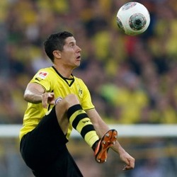 Lewandowski Akan Tetap Jaga Komitmen untuk Dortmund