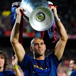 Berpisah dengan Barca, Valdes Ingin Beri Trofi Liga Champions