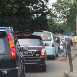 Jokowi Tinggalkan Rapat dengan PKL, Pilih Langsung Cek Tanah Abang