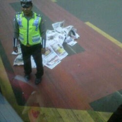  TransJ & Pemotor Senggolan di TL Al-Azhar, 1 Tewas 