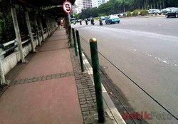  Trotoar Idealnya Seperti di Thamrin dan Sudirman