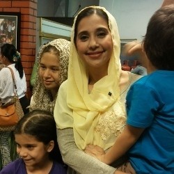 Punya 6 Anak, Ayu Azhari Ajarkan Saling Menjaga