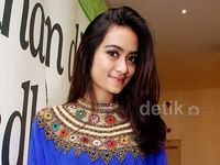 Aih, Manisnya Ayudia Bing Slamet