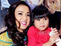 Nirina Zubir dan Anak Kesayangannya