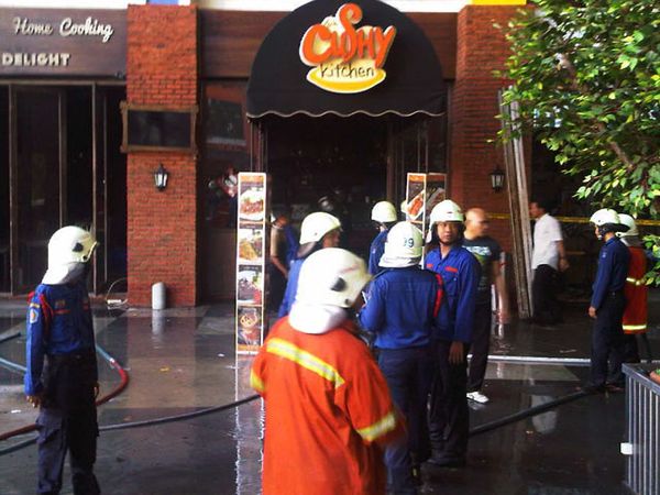 Kebakaran Landa The Cushy Kitchen