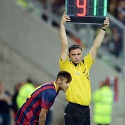 Debut Neymar: 12 Menit, Lima Passing, Empat Kali Dilanggar