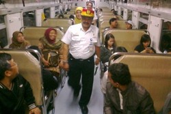 Pemudik dari Stasiun Senen akan Dapat Takjil dan Sahur Gratis