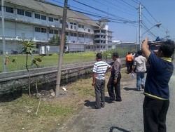 Pasang Tiang Telepon, 2 Pekerja Tewas Tersengat Listrik