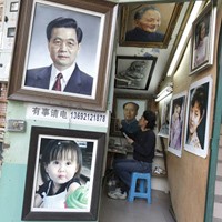 Kisah Kampung Pelukis Replika di Cina