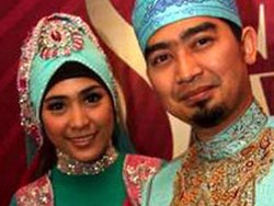 Ustad Solmed Sahur On The Road Pakai Lamborghini