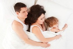 Stres dan Capek, Pria yang Baru Punya Anak Jadi Malas Bercinta