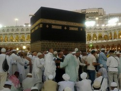 Serunya Idul Fitri di Tanah Suci