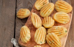 Mana Dessert Prancis Favorit Anda? Tarte Tatin, Choux Pastry, atau Madeleine?