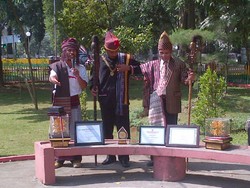Protes Kerusakan Danau Toba, 3 Pahlawan Lingkungan Kembalikan Kalpataru