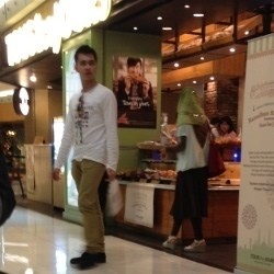 Keluarga Benarkan Eza Gionino Sudah Bebas dari Penjara