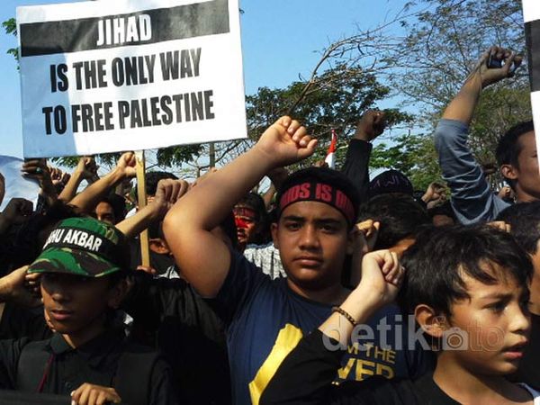 Peringatan Hari Al-Quds di Surabaya