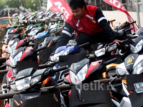 1.200 Sepeda Motor Mudik Bareng
