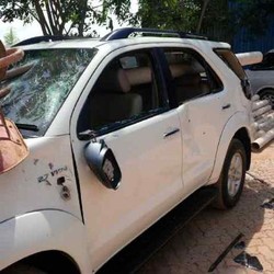 Buruh Perusahaan Pembuat Kapal di Batam Mengamuk, 7 Mobil Rusak