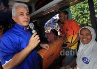 Hatta Rajasa Lepas Pemudik