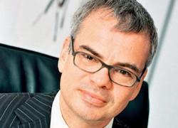 Bos Volvo Banting Setir ke GM