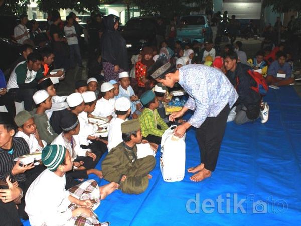 Soho Berbagi Kemenangan