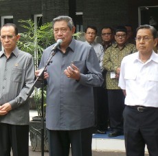 SBY Tetapkan 27 Ramadan Sebagai Hari Zakat Nasional