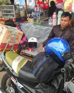 Cerita Udin, Tak Pernah Kapok Mudik Naik Motor dari Jakarta ke Pemalang