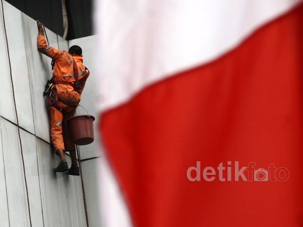 Persiapan HUT ke-68 RI