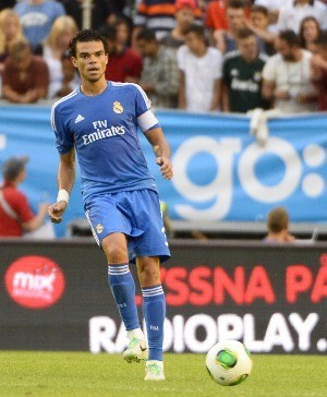 Pepe Segera Bicarakan Masa Depannya dengan Madrid