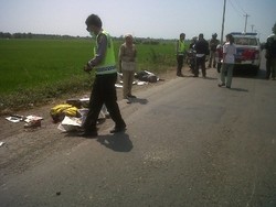 2 Pemudik Bermotor Tewas Terlindas Mobil Boks di Kendal