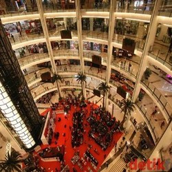 Meski Lebaran, Mal-mal di Surabaya Tetap Buka