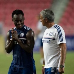 Essien: Bersama Mourinho, Chelsea Siap Raih Semua Trofi