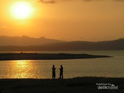 Pulang ke Wonogiri, Kunjungi Waduk Gajah Mungkur