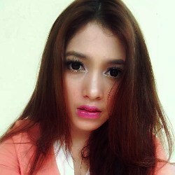 Mudik ke Sukabumi, Zahra Jasmine Kangen Rendang Buatan Ibunda