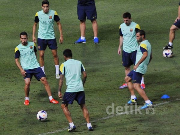Mengintip Latihan Barcelona